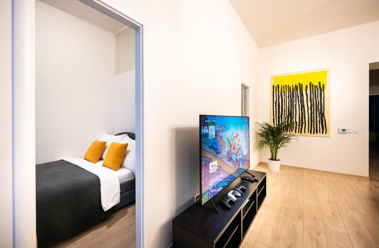 Centrum Apartments Pstrossova Prague Ngoại thất bức ảnh