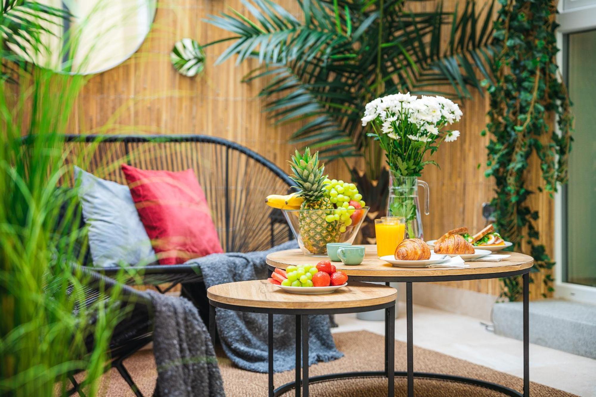 Centrum Apartments Pstrossova Prague Ngoại thất bức ảnh